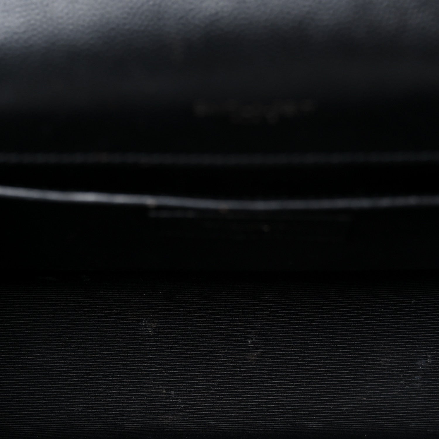 Saint Laurent Grain De Poudre Textured Mixed Matelasse Triquilt Medium Monogram Monochrome Satchel Black 5 of 11