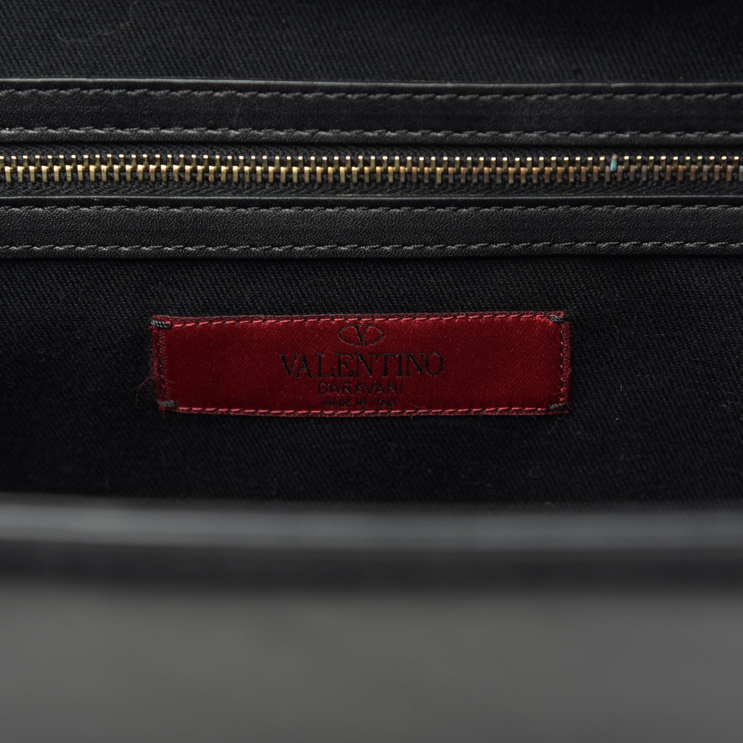 Vitello Extra Large Glam Lock Rockstud Flap Black