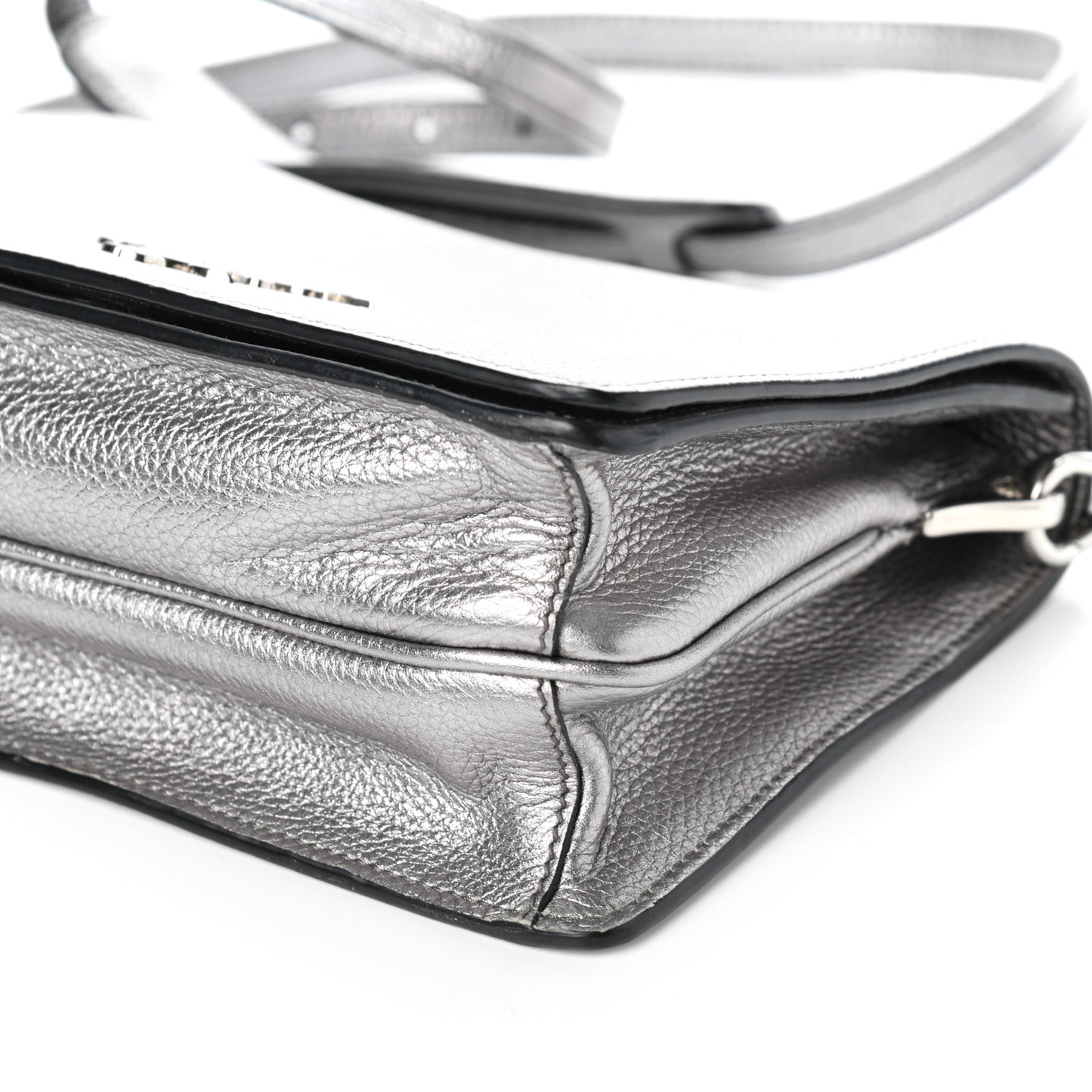 Metallic Vitello Daino Flap Crossbody Cromo