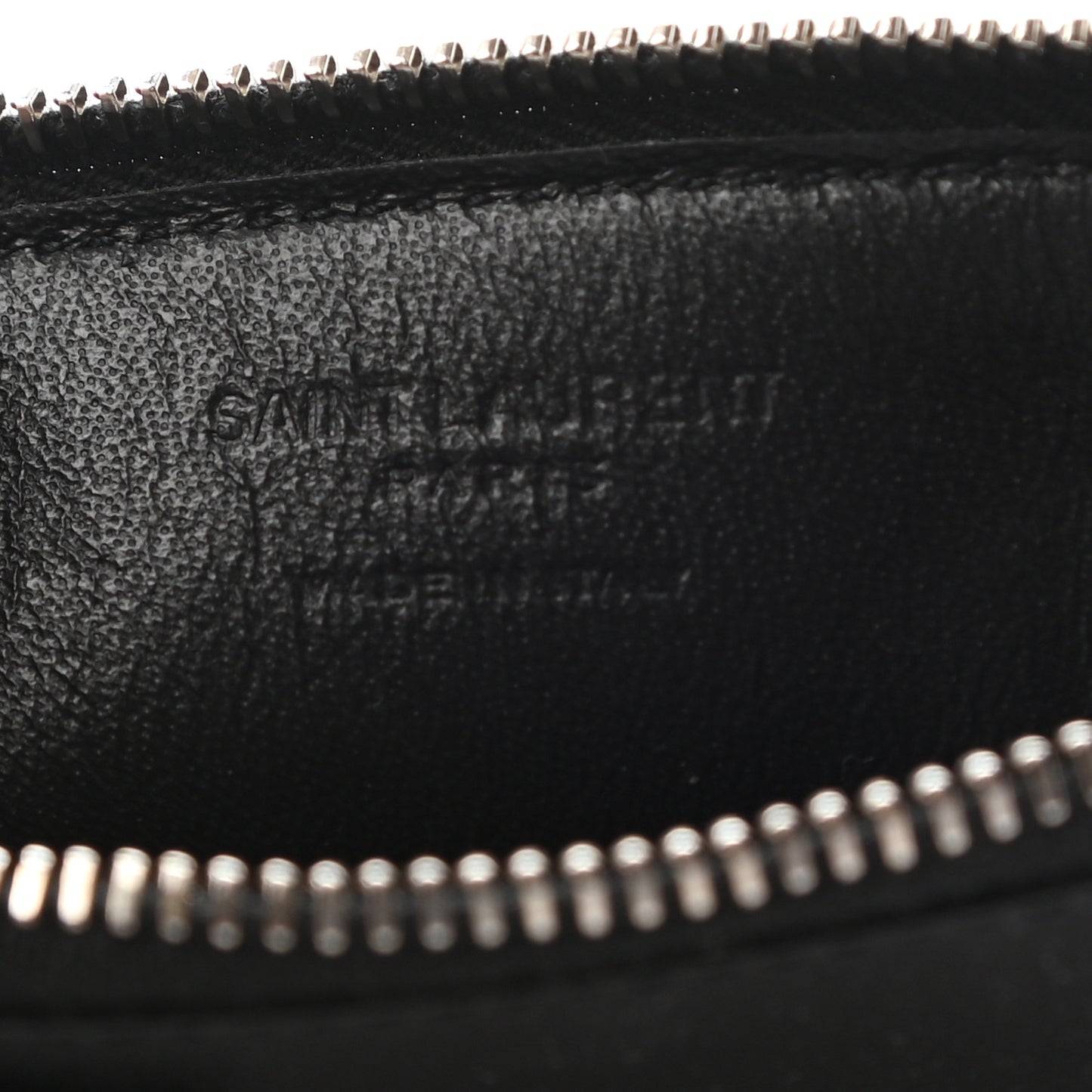 Grained Calfskin Zip Pouch Card Holder Black