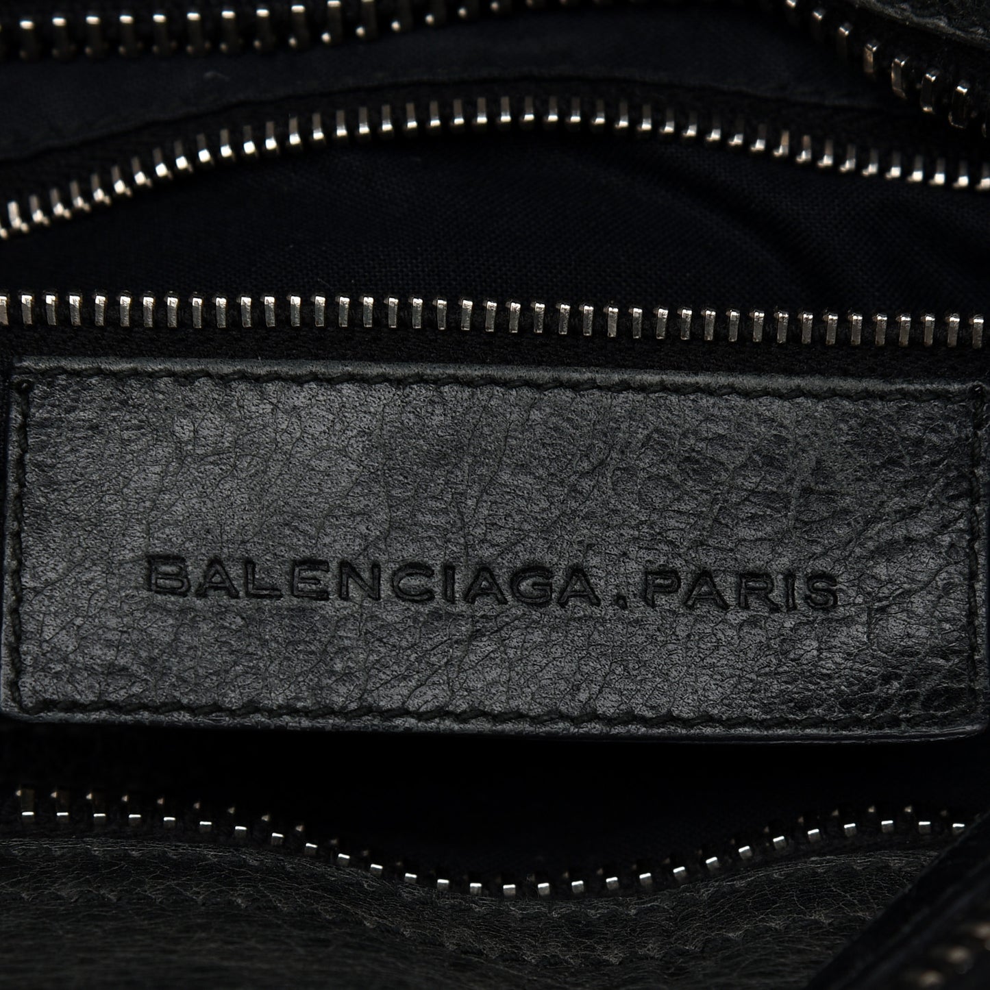 Agneau Giant 21 Silver Hardware City Black