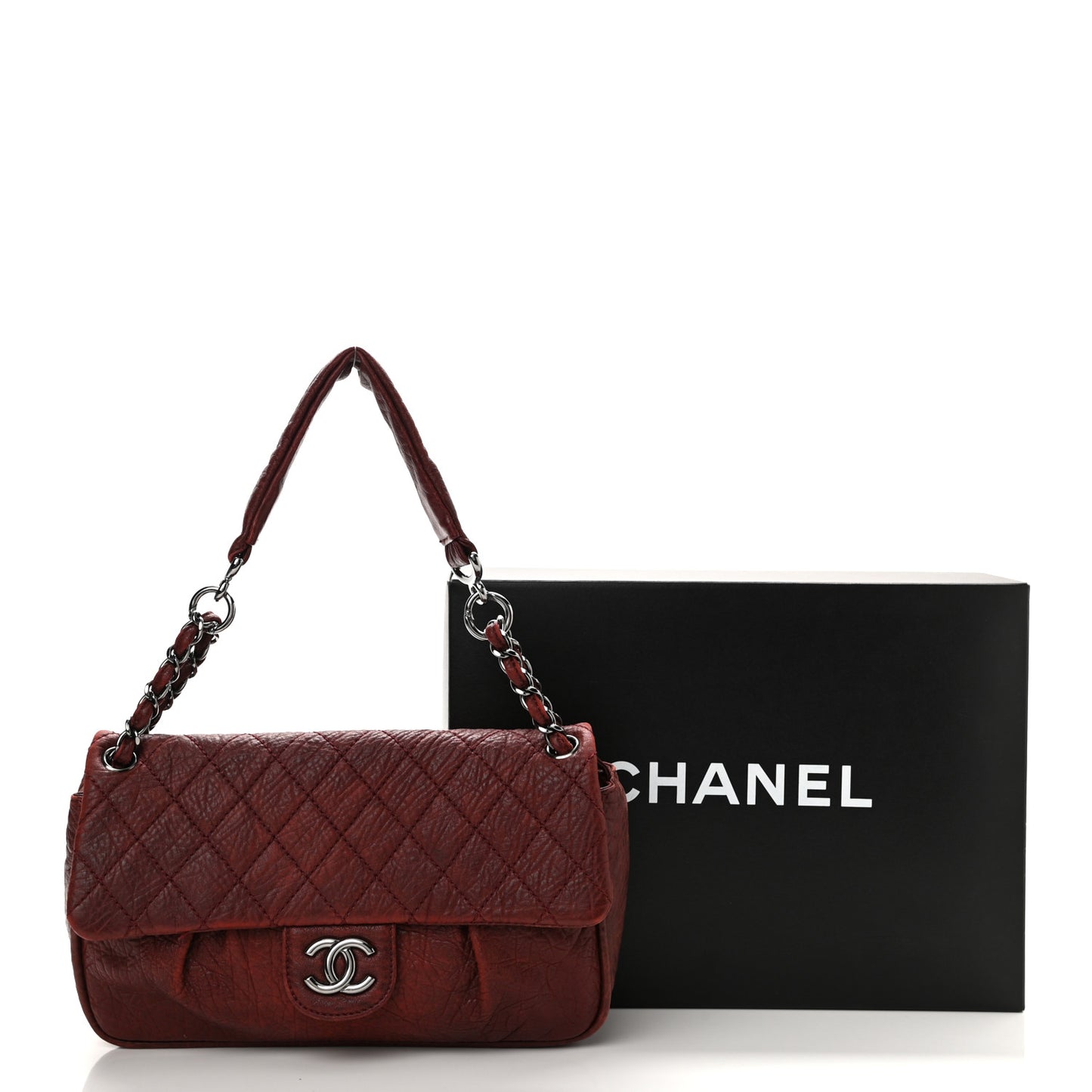 Distressed Lambskin Lady Braid Flap Burgundy