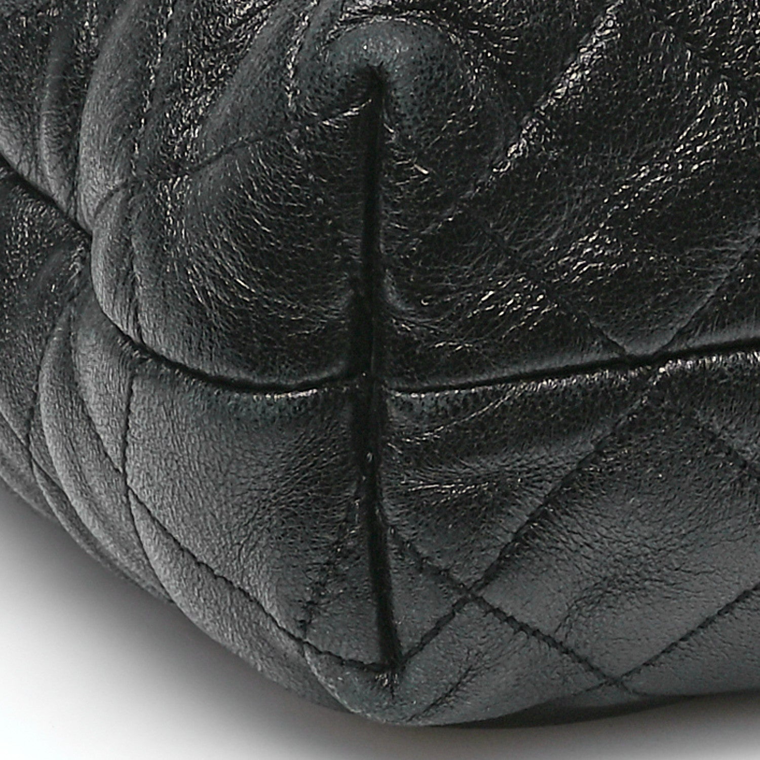 Saint Laurent Lambskin Quilted Maxi Icare Shopping Tote Black 10 of 12