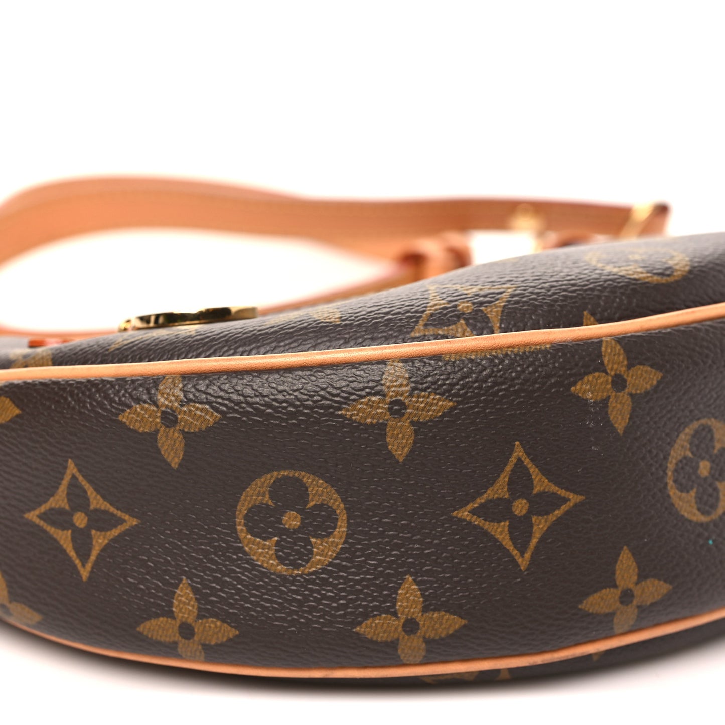 Monogram Loop