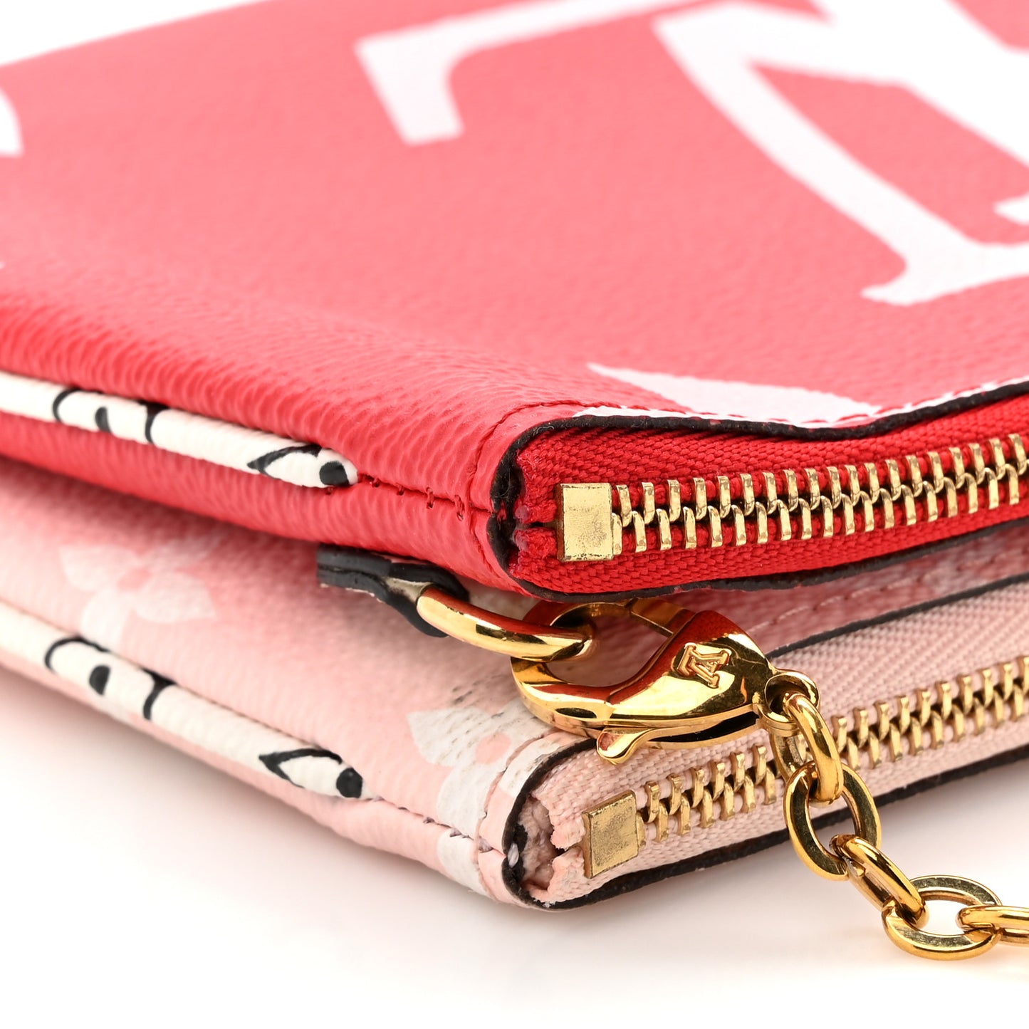 Monogram Giant Double Zip Pochette Rouge