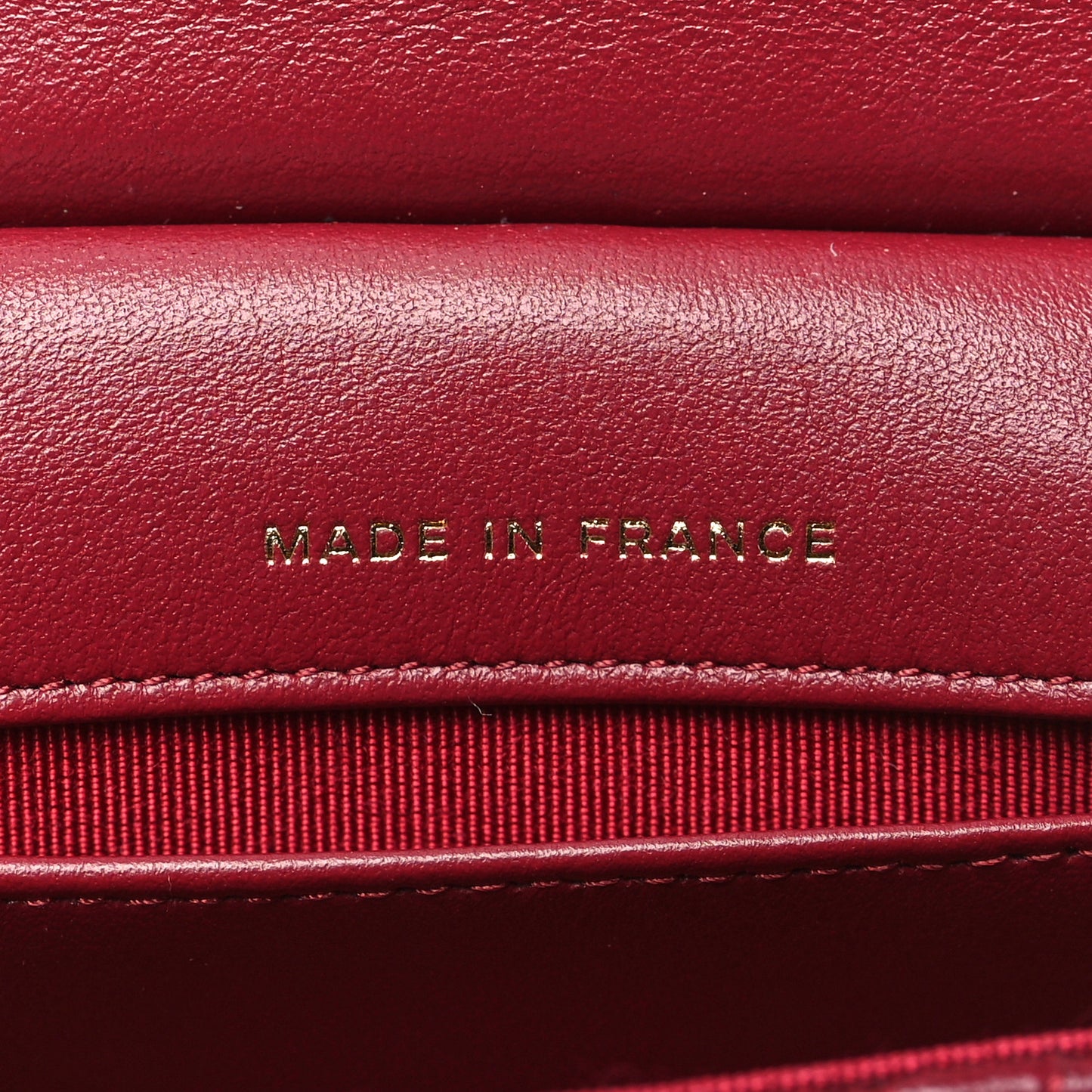 Calfskin Quilted Lady Handle Flap Card Holder With Chain Red