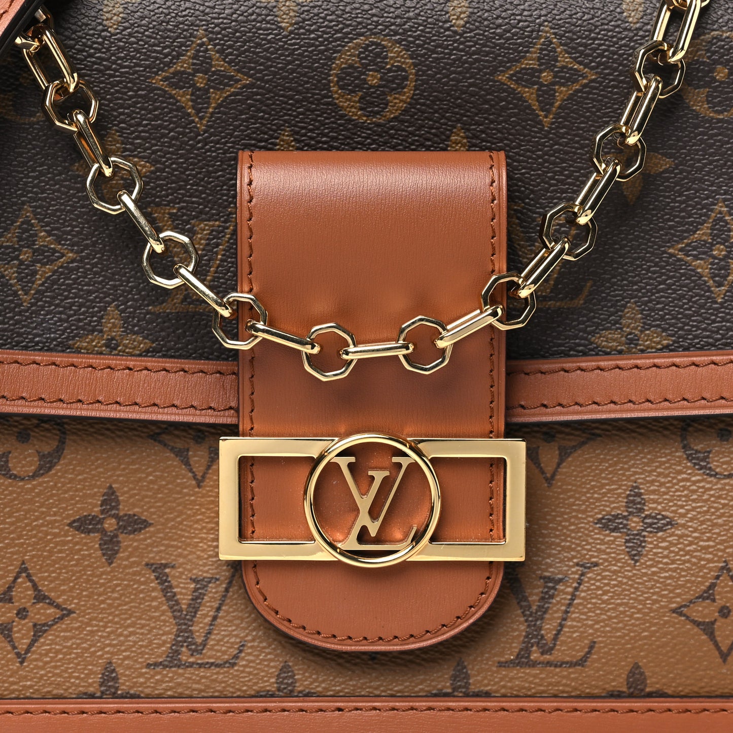 Reverse Monogram Dauphine MM