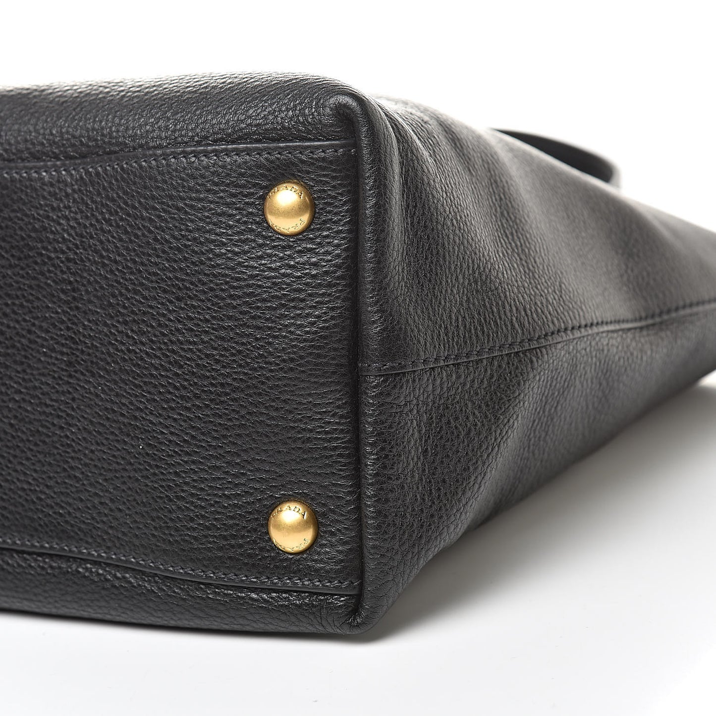 Vitello Phenix Tote Black
