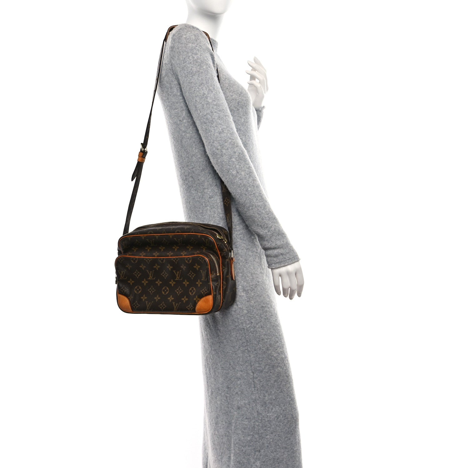 Louis Vuitton Monogram Nil 28 2 of 19
