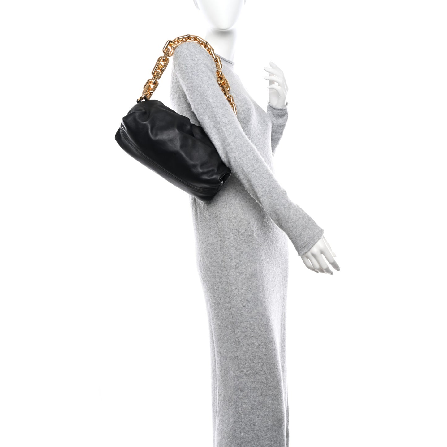 Calfskin The Pouch Chain Black