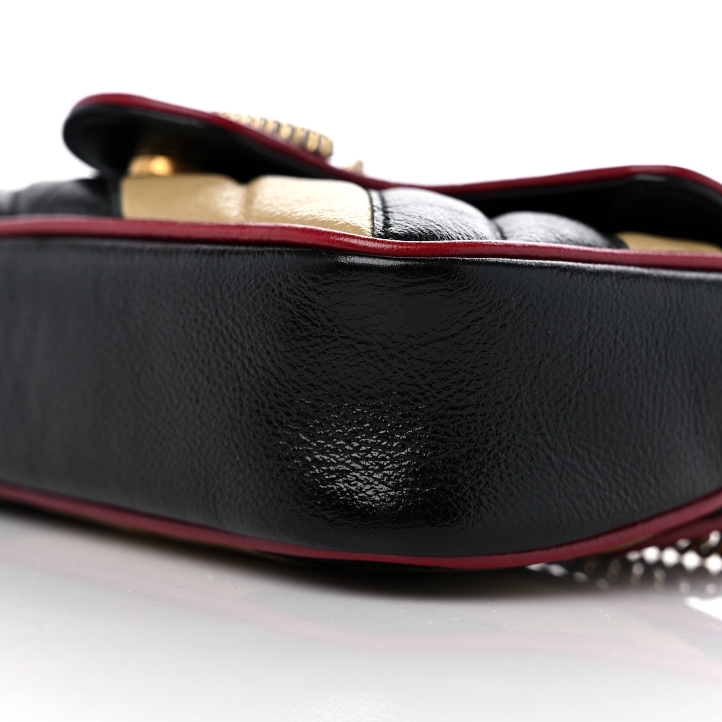 Vintage Effect Calfskin Matelasse Diagonal Striped Super Mini Torchon GG Marmont Shoulder Bag Black Beige