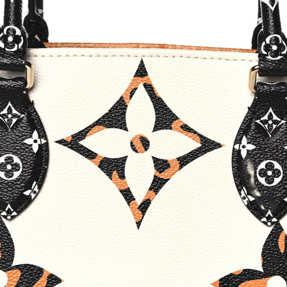 Louis Vuitton Monogram Giant Jungle Onthego GM Ivory 9 of 10