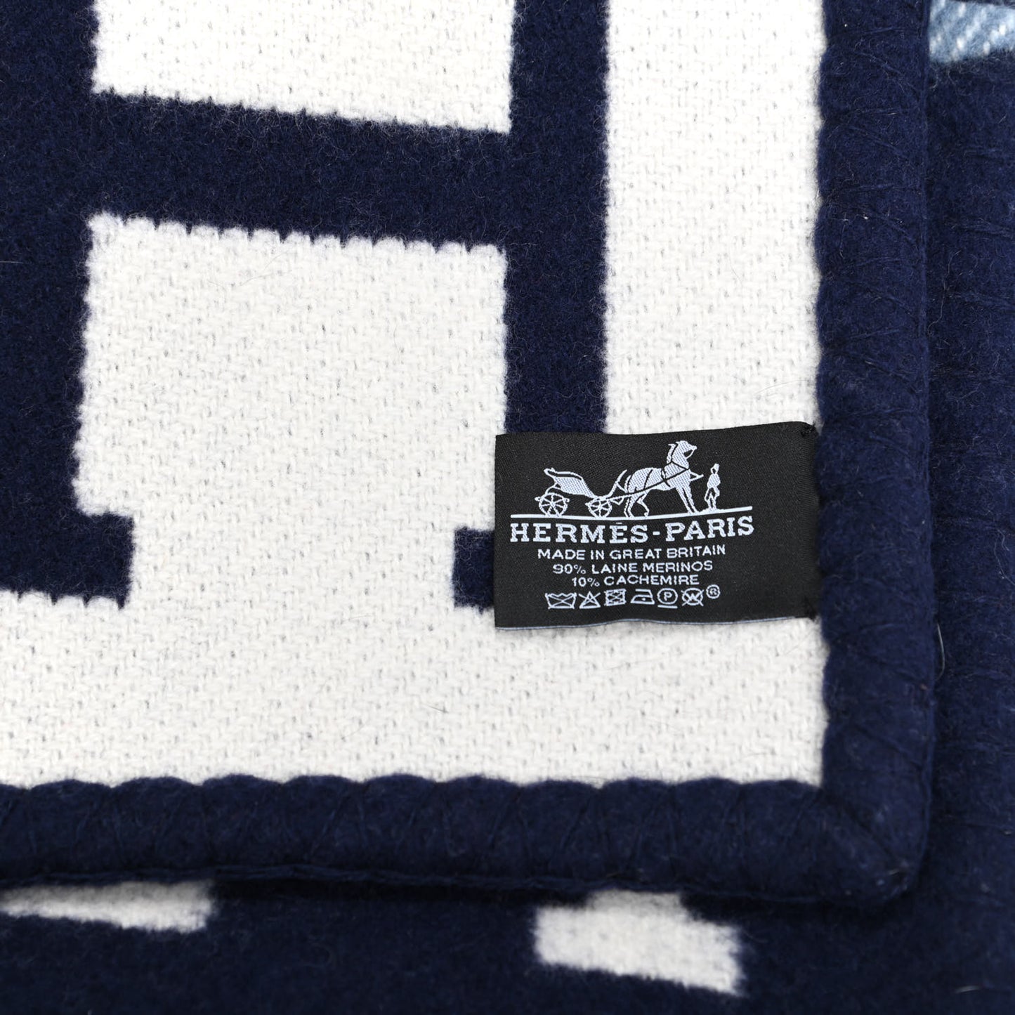 Wool Cashmere Avalon III Blanket Caban Ecru