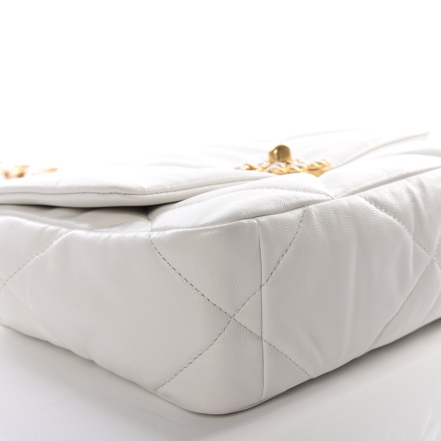 Chanel Lambskin Quilted Medium 19 Flap White 6 of 10