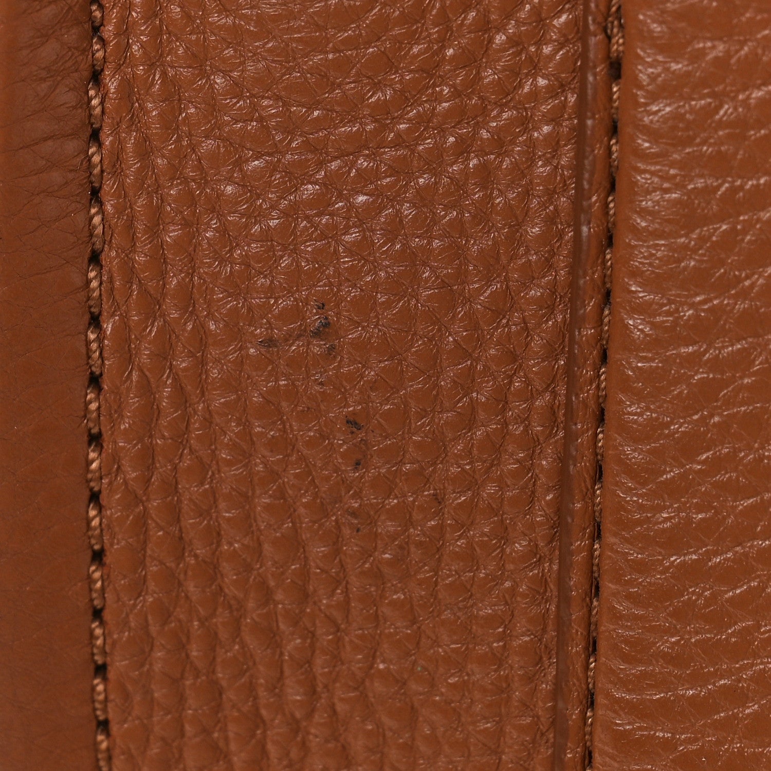 Marc Jacobs Grained Calfskin Medium The Tote Bag Argan Oil 10 of 10