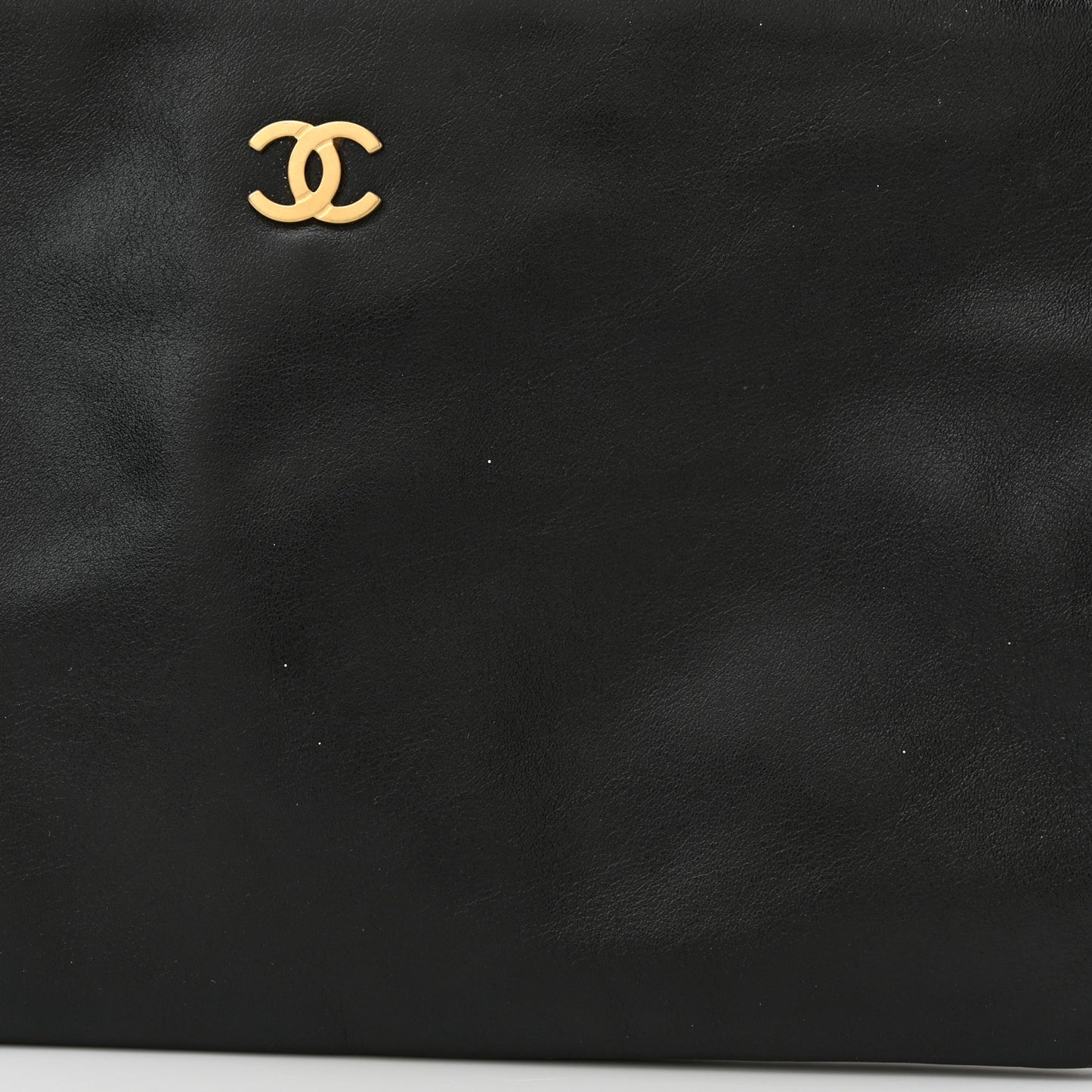 Shiny Calfskin Quilted Chanel 22 Black