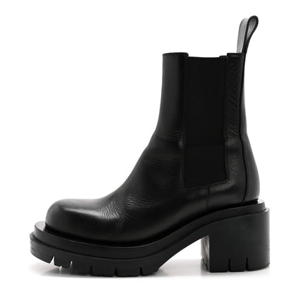 Bottega Veneta Calfskin The Lug Chelsea 30/70mm Ankle Boots 37.5 Black 1 of 8