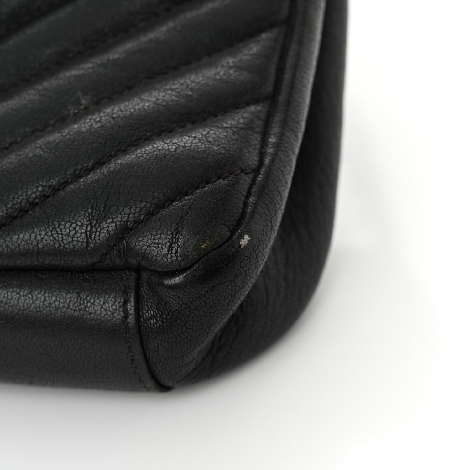 Saint Laurent Sheepskin Matelasse Chevron Monogram Medium College Bag Black 16 of 16