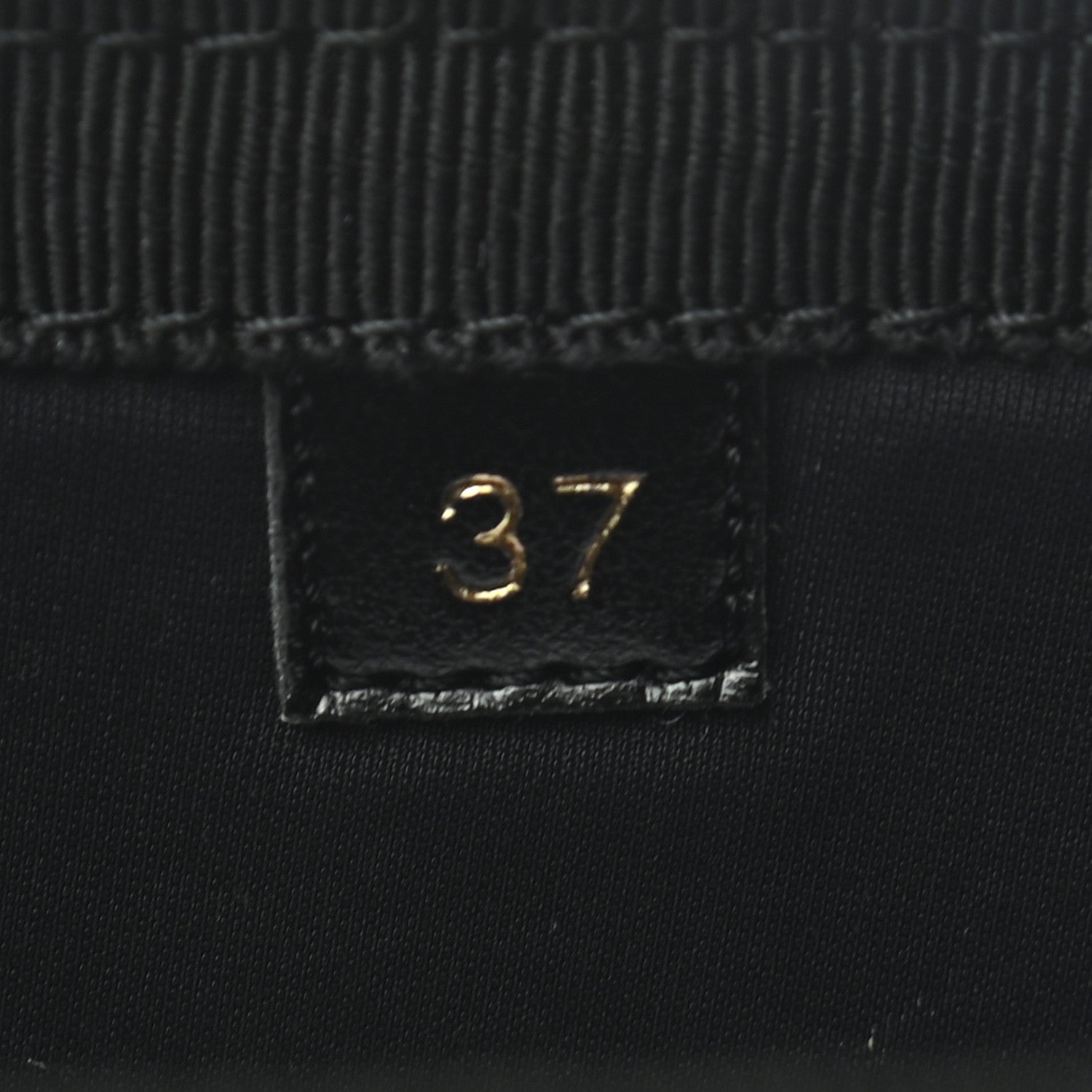 Valentino Garavani Rubber Atelier 03 Rose Edition 30/50mm Tall Rainboots 37 Black 7 of 7