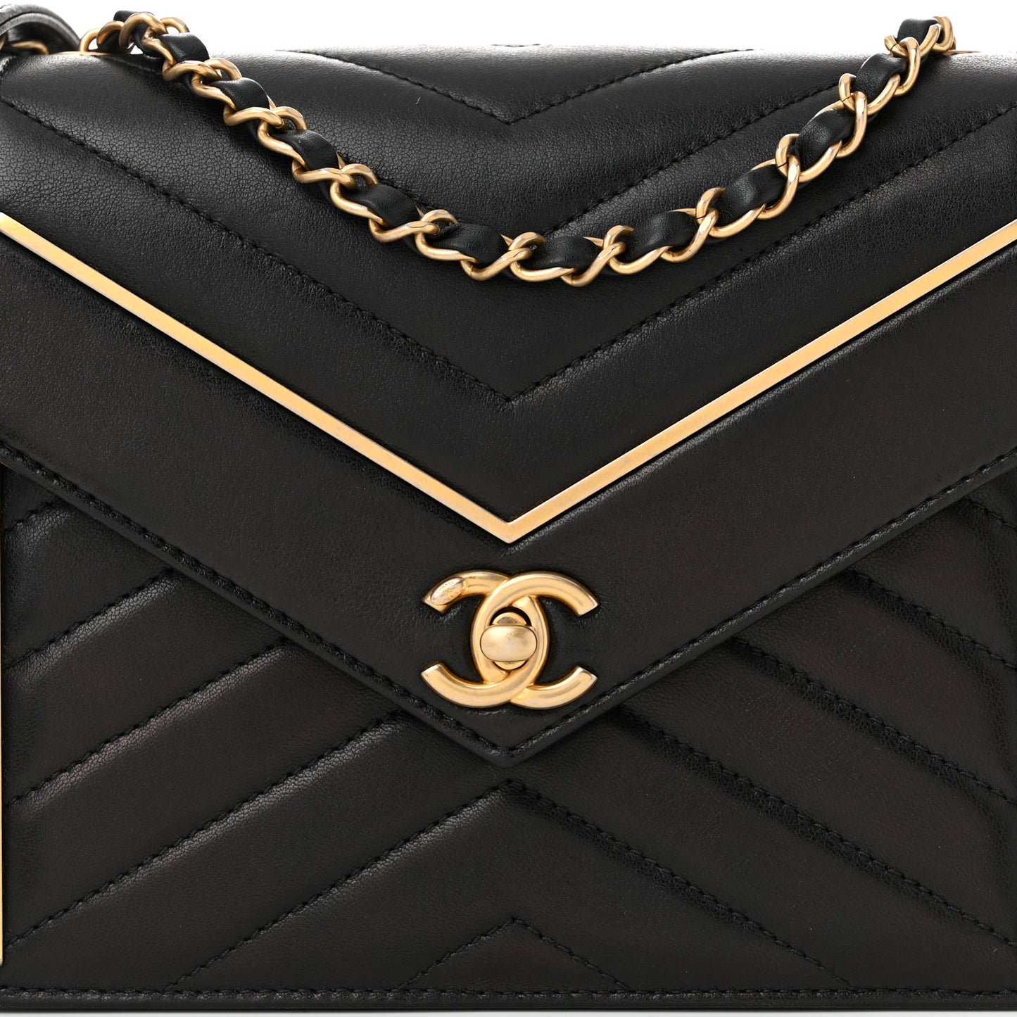 Lambskin Reversed Chevron Quilted Flap Black