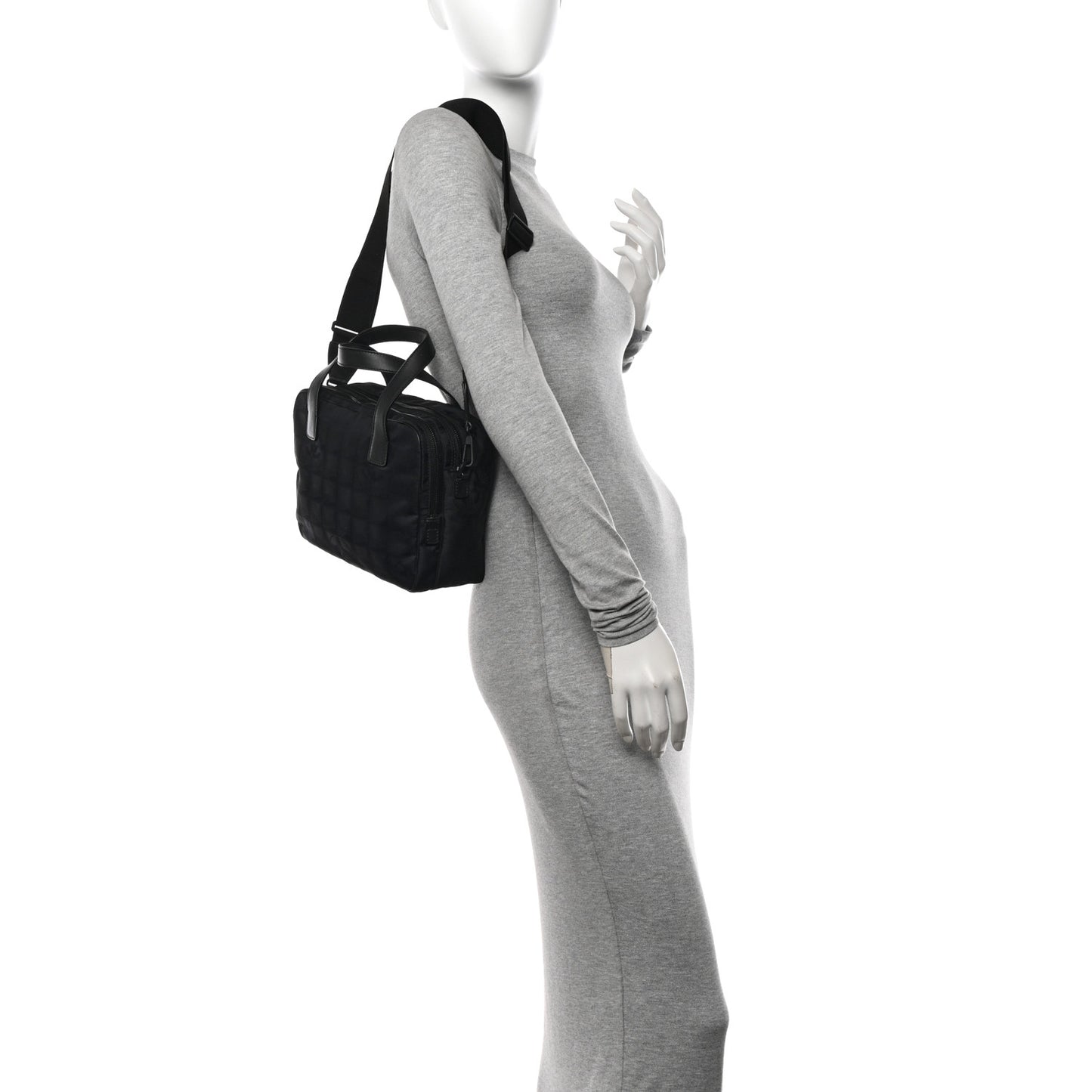 Nylon Travel Shoulder Bag Black
