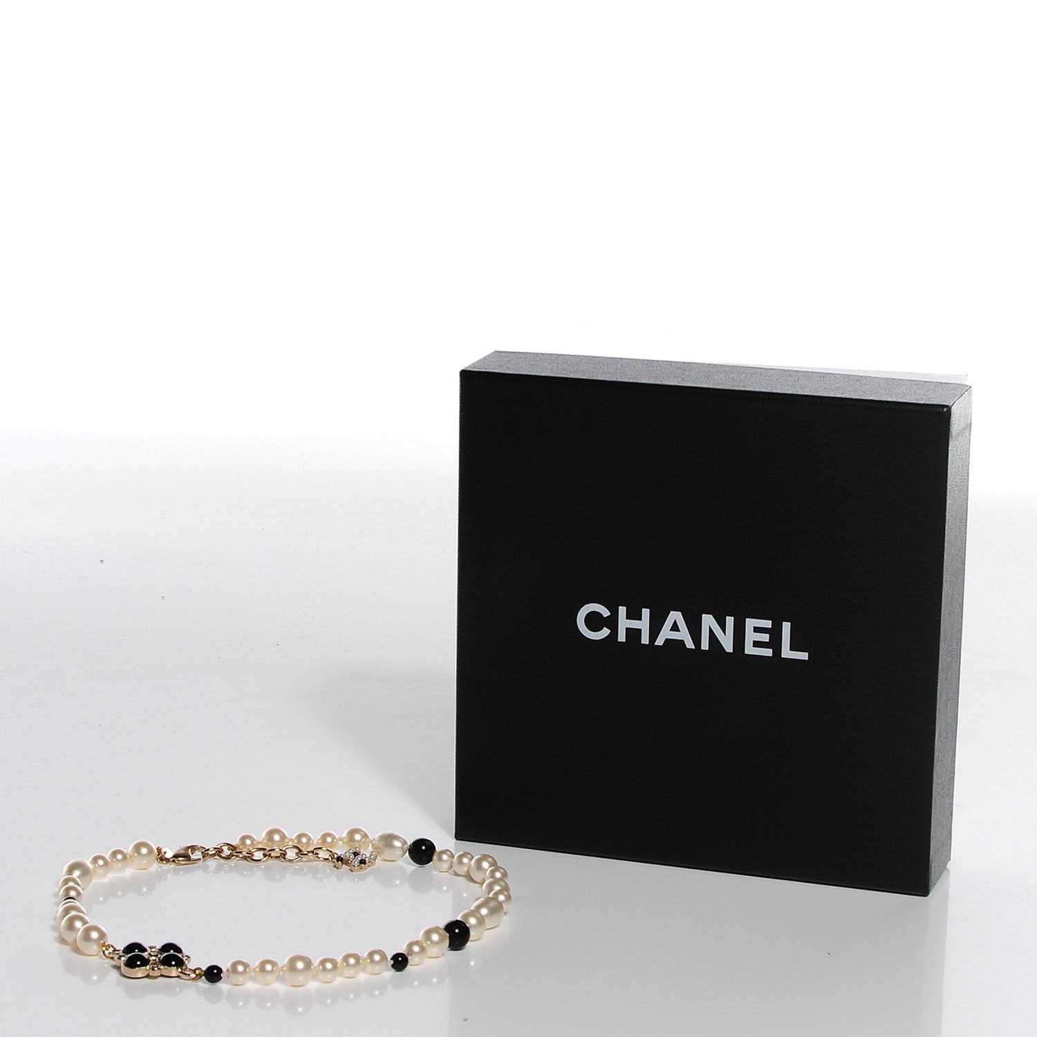 Chanel Pearl Crystal CC Short Necklace Gold Black 6 of 6