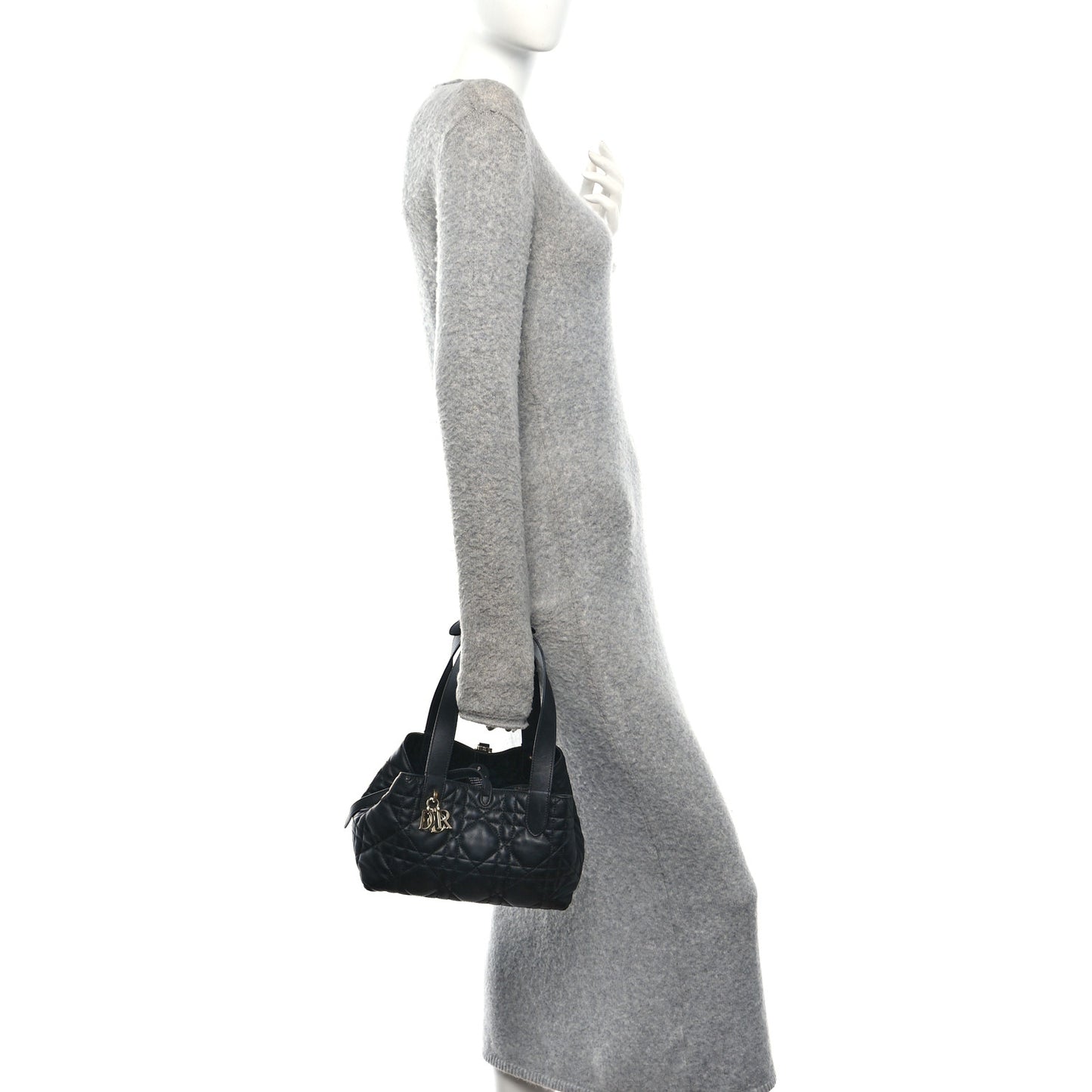Calfskin Macrocannage Small Toujours Black