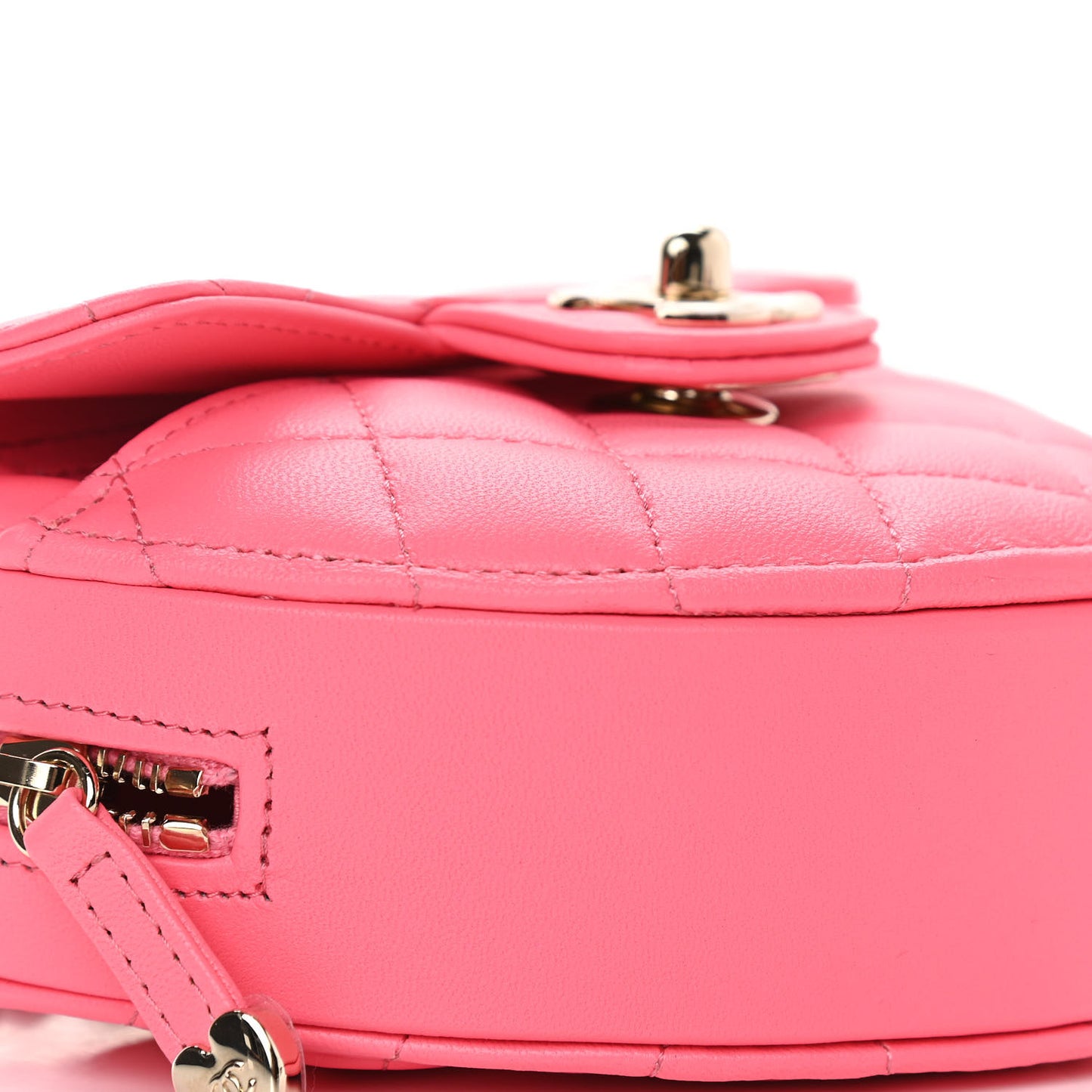 Lambskin Quilted CC In Love Heart Clutch With Chain Pink