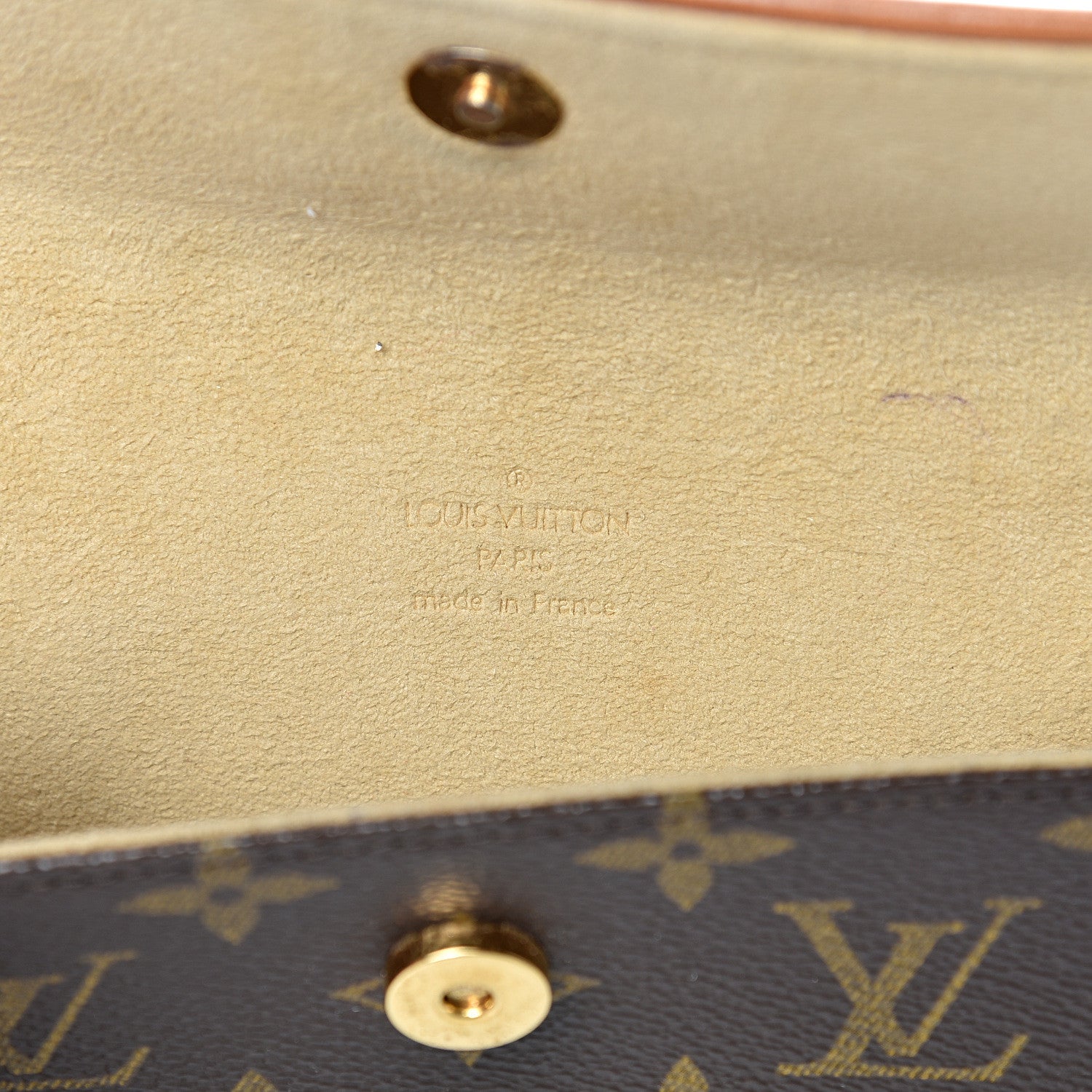Louis Vuitton Monogram Pochette Florentine XS 5 of 17
