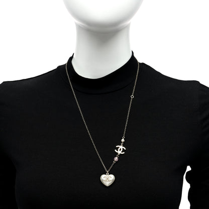 Chanel Resin Crystal CC Heart Necklace Pearly White Gold 2 of 5
