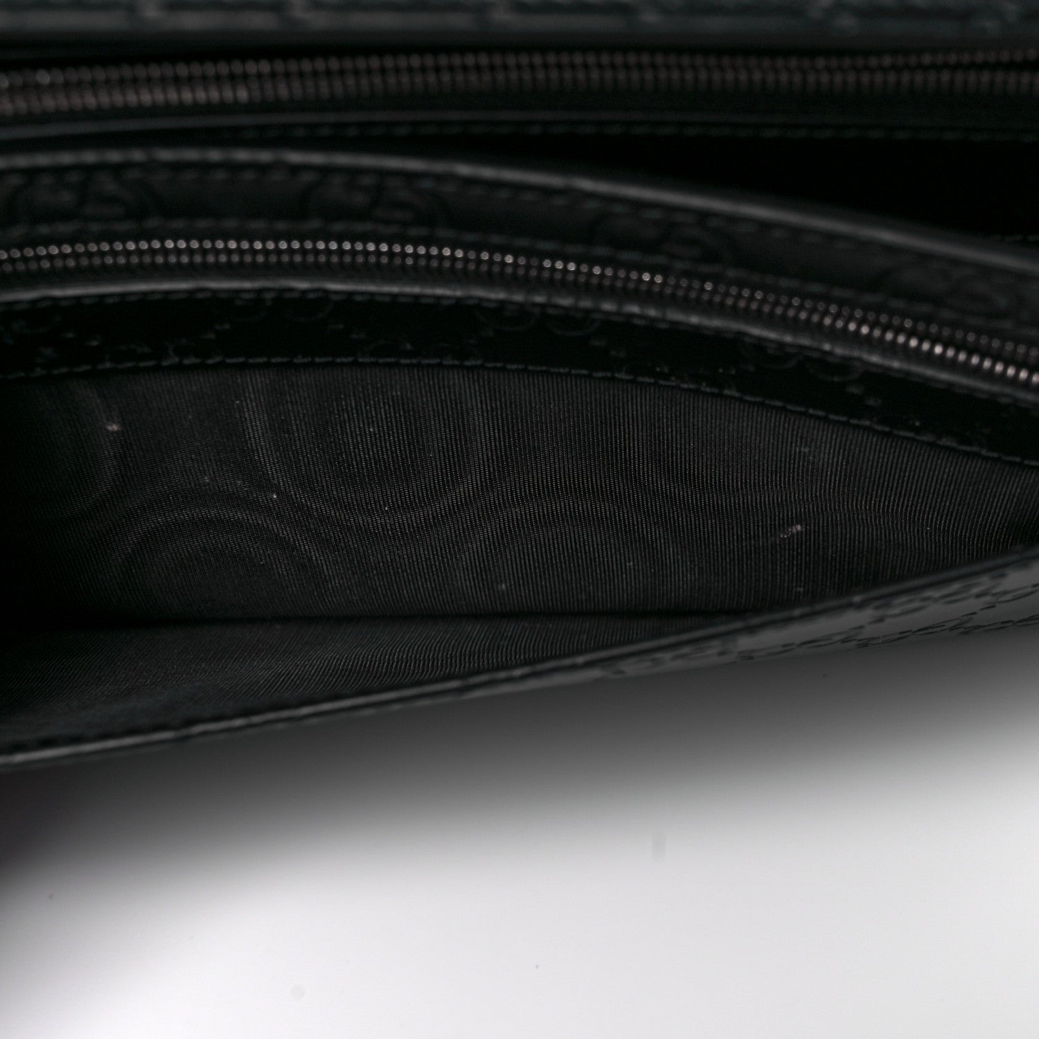 Gucci Guccissima Clutch Black 33 of 36
