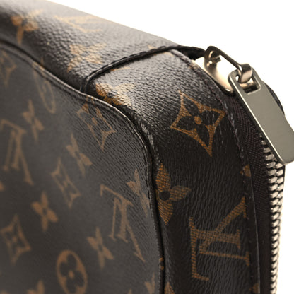 Louis Vuitton Monogram Horizon Accessories Pouch 11 of 11