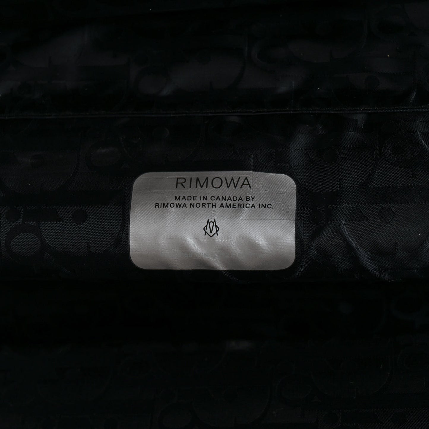 X RIMOWA Aluminum Gradient Cabin Luggage Black