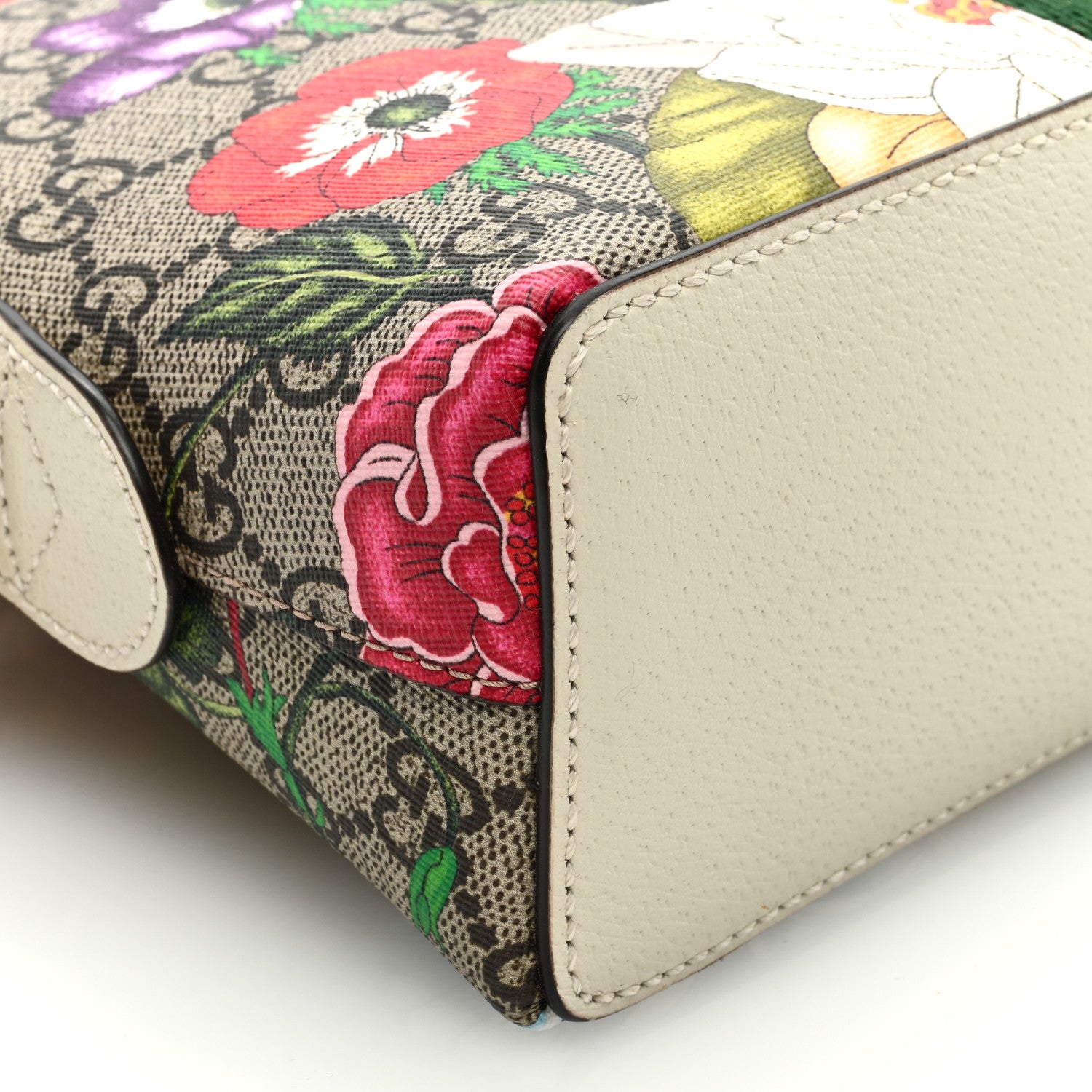 Gucci GG Supreme Monogram Flora Web GG Small Ophidia Dome Shoulder Bag White 8 of 9