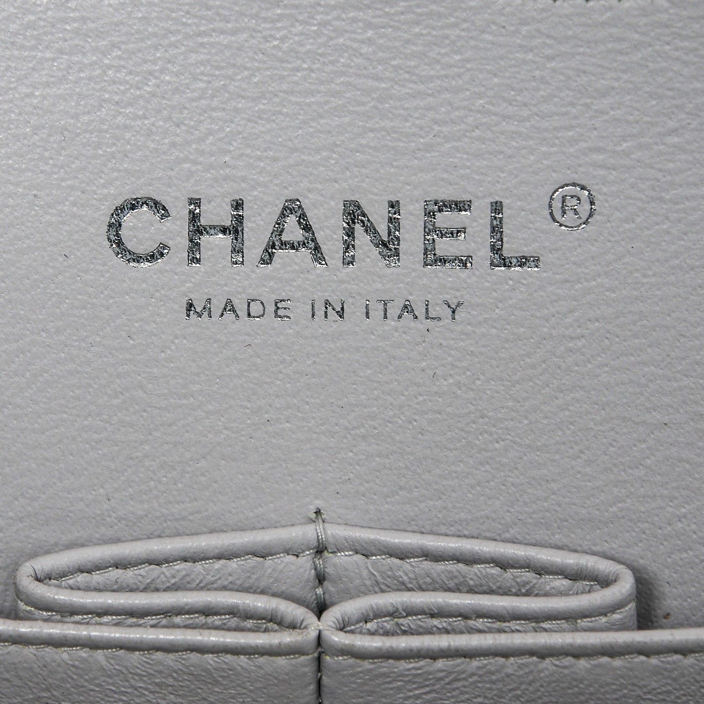 Patent Quilted Jumbo Double Flap Light Grey