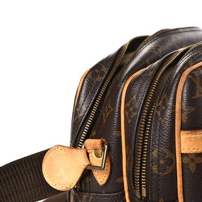 Louis Vuitton Monogram Reporter PM 10 of 10