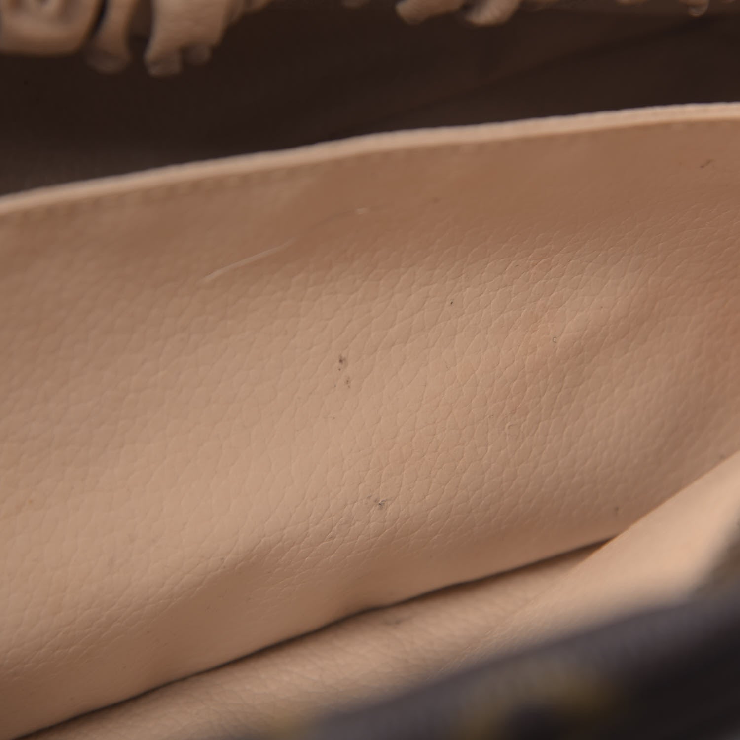 Louis Vuitton Monogram Trousse Toilette 28 8 of 11