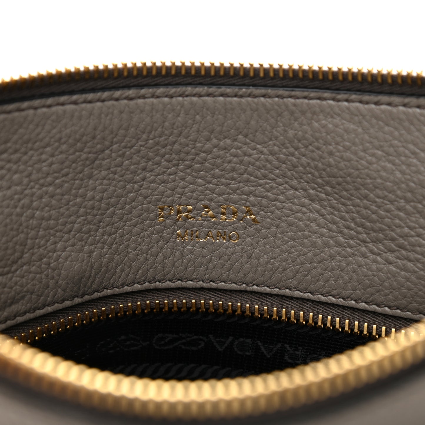 Vitello Phenix Shoulder Bag Argilla