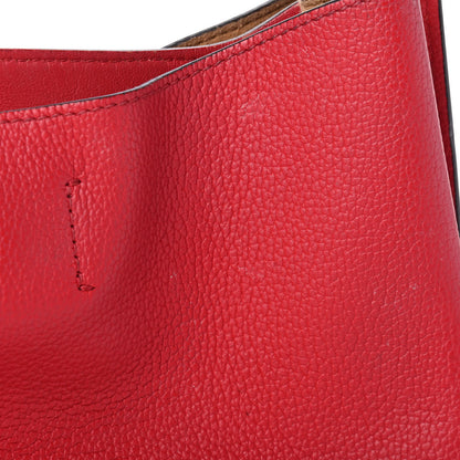 MCM Grained Calfskin Medium Milla Hobo Ruby Red 3 of 4