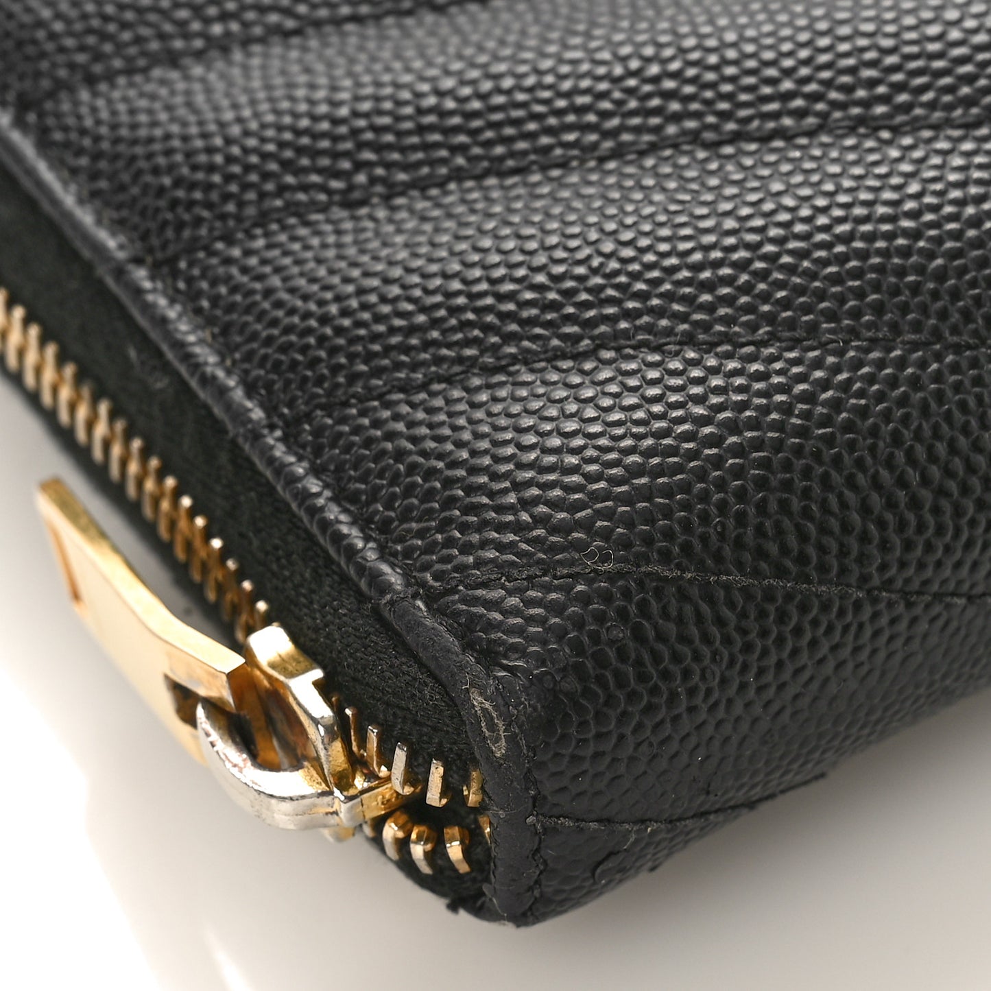 Grain De Poudre Matelasse Chevron Monogram Zip Around Wallet Black
