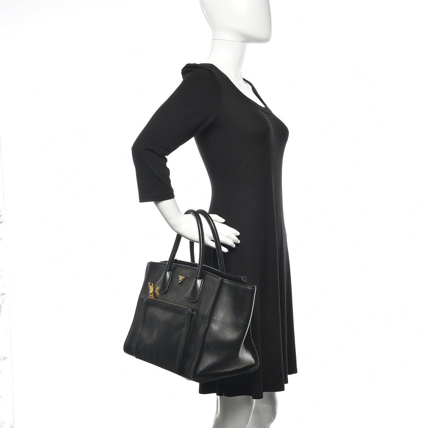 City Calf Front Pocket Tote Black