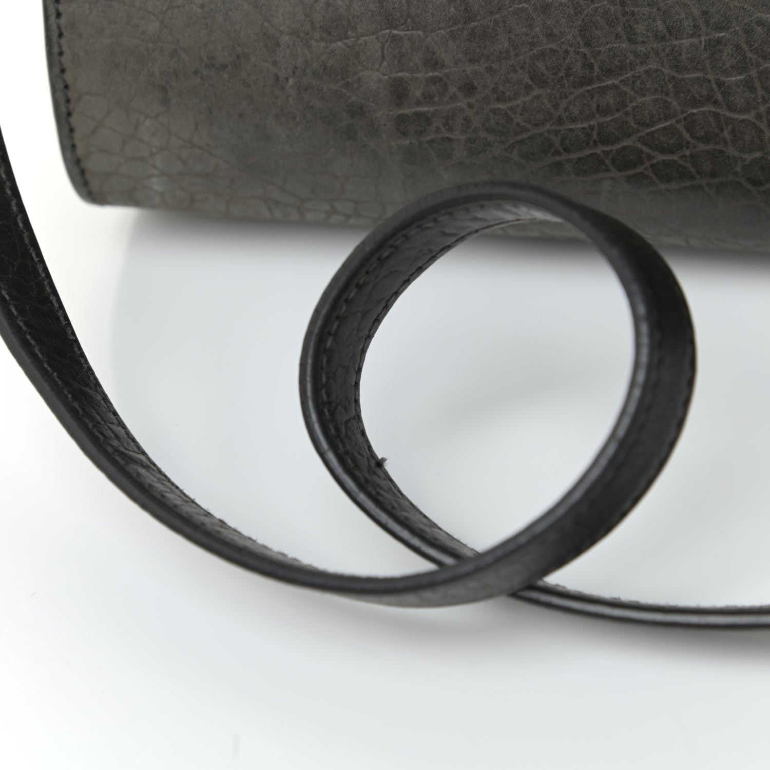 Saint Laurent Crocodile Embossed Nubuck Small Sac De Jour Dark Anthracite 25 of 28