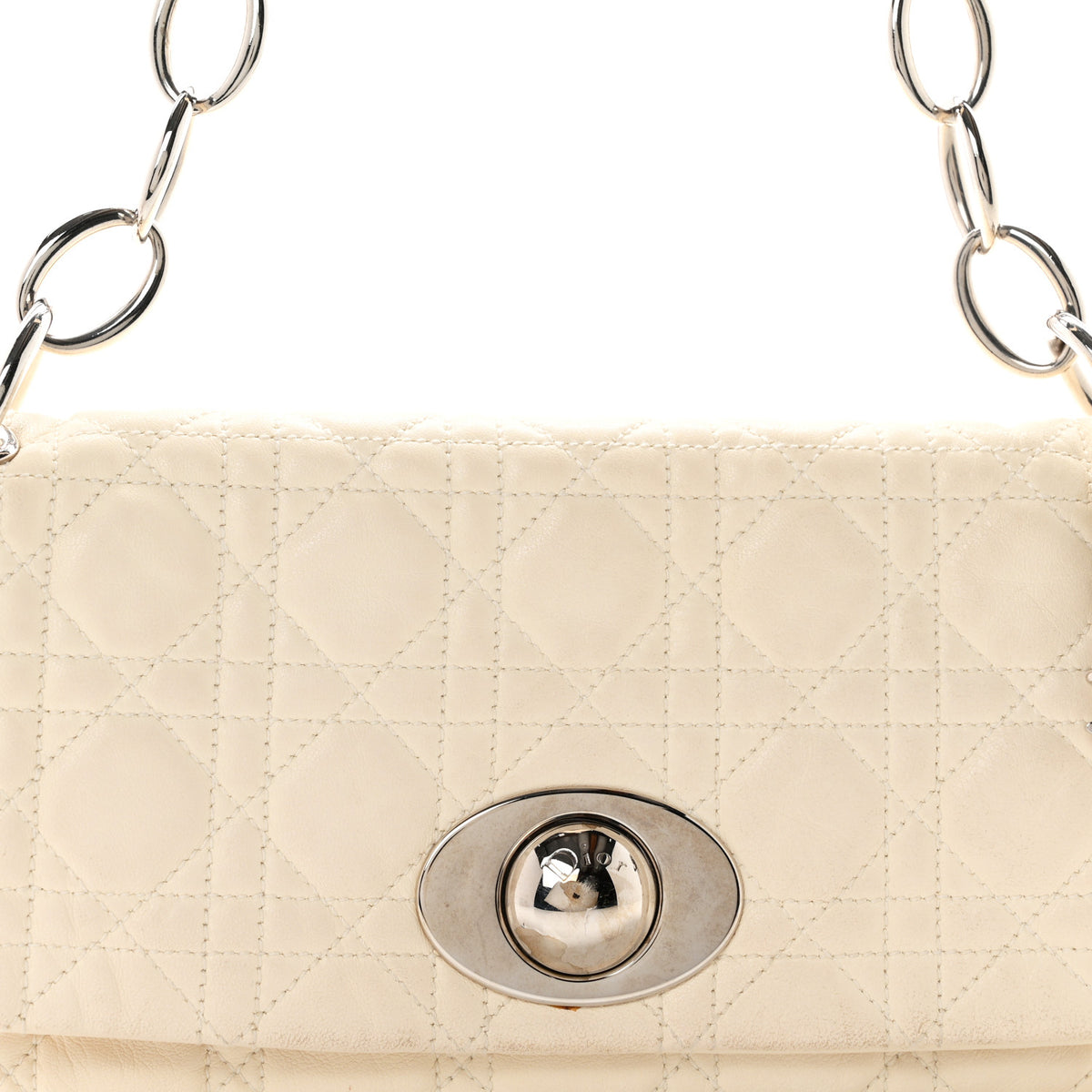 Christian Dior Lambskin Cannage Rendezvous Flap White 8 of 11