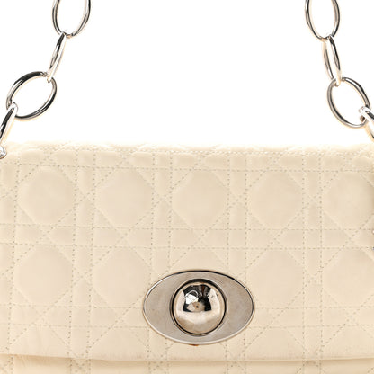 Christian Dior Lambskin Cannage Rendezvous Flap White 8 of 11