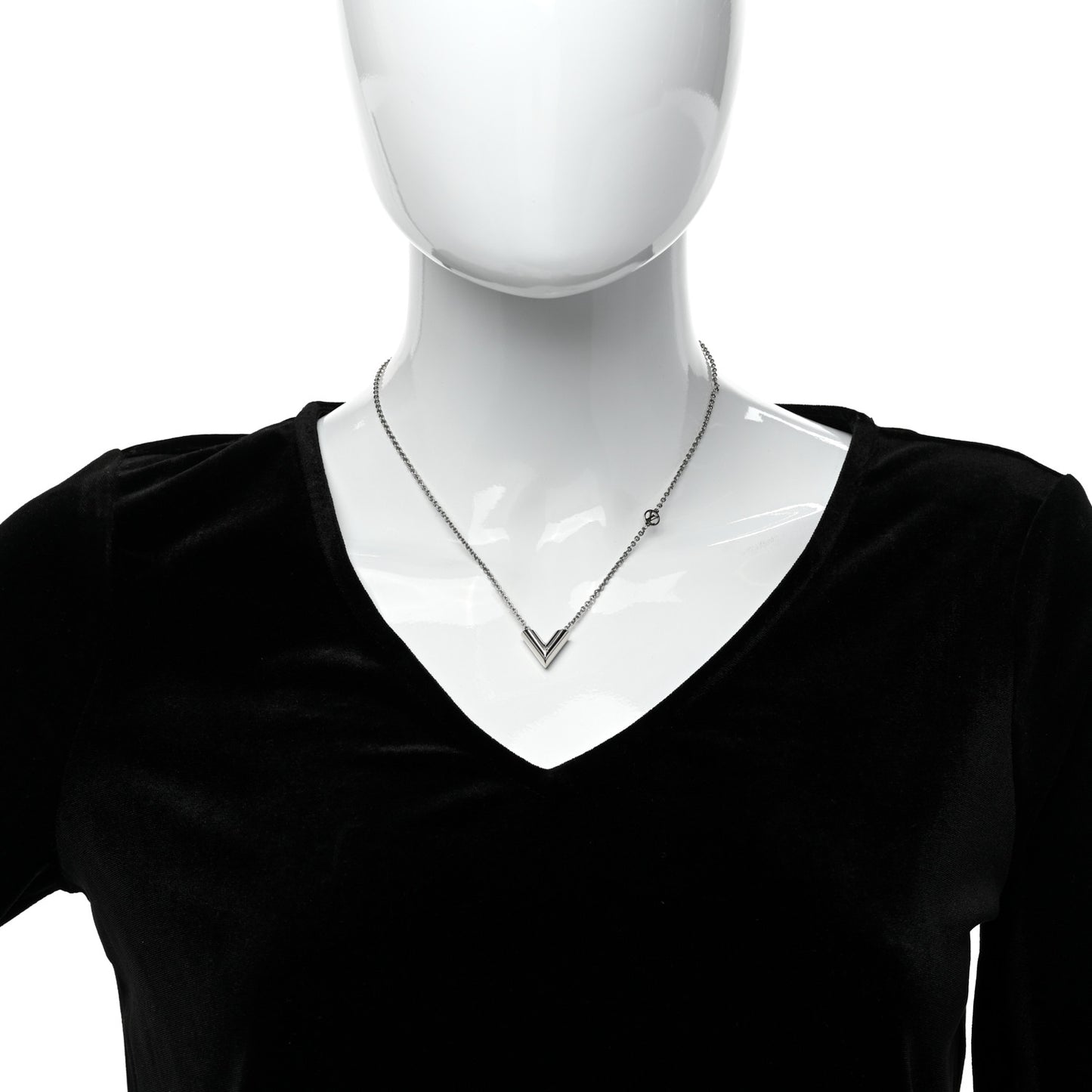 Metal Essential V Supple Necklace Silver