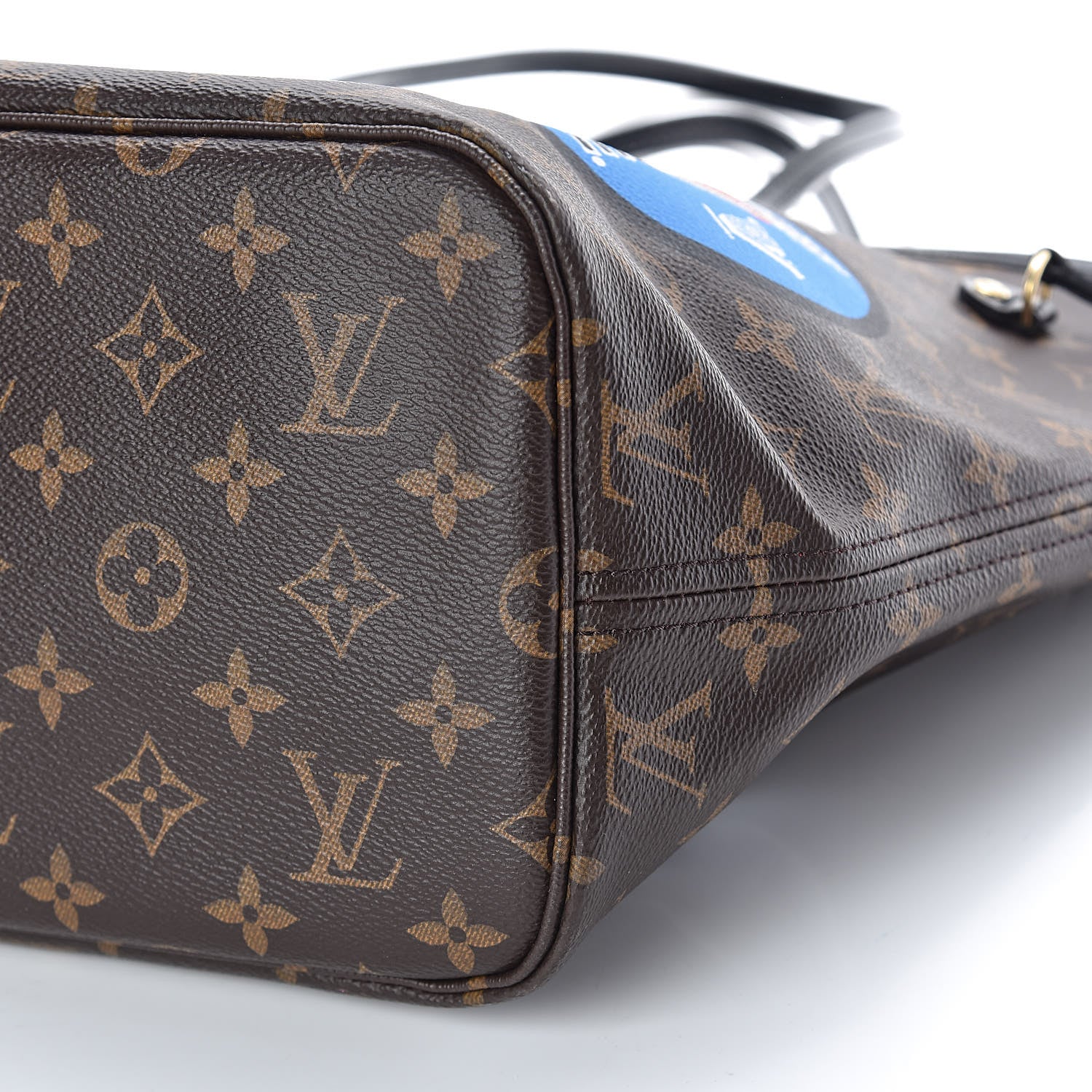 Louis Vuitton Monogram World Tour Neverfull MM 11 of 12
