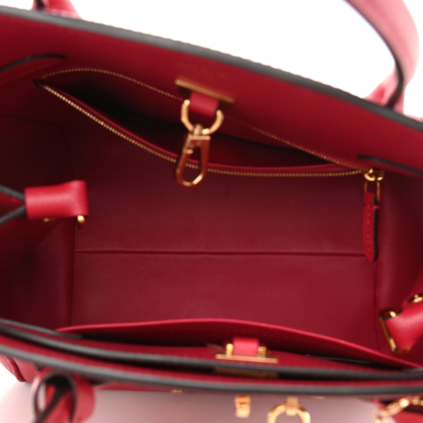 Veau Nuage Milla PM Red