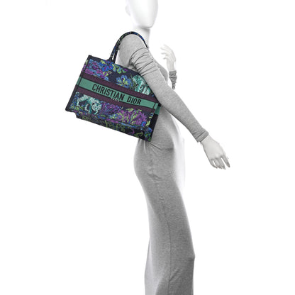 Christian Dior Canvas Embroidered Medium Toile de Jouy Voyage Book Tote Blue Multicolor 2 of 12