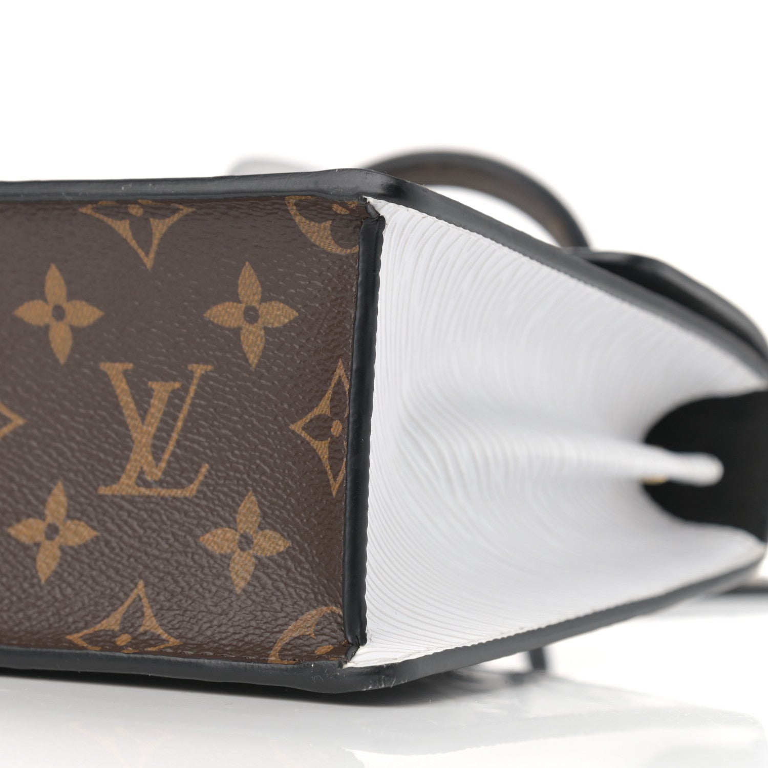 Louis Vuitton Vernis Epi Monogram Spring Street Black 10 of 10