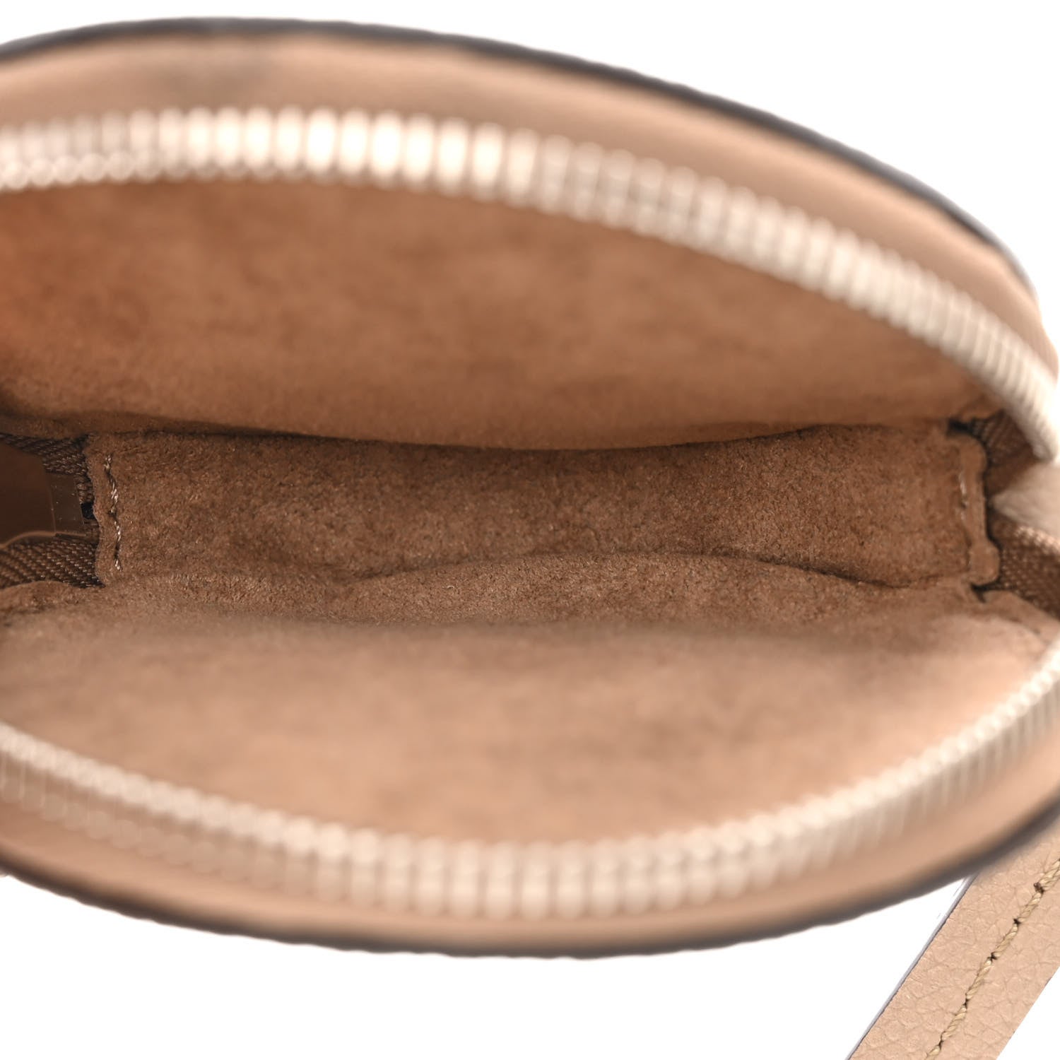 Louis Vuitton Mahina Bella Galet 6 of 11